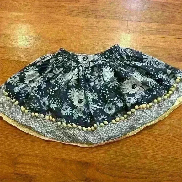 DreamSpun skirt 6 - Picture 1 of 3
